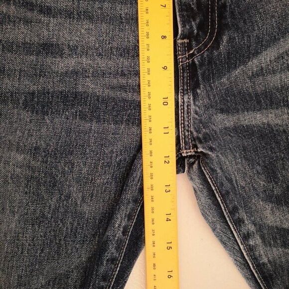 COPY - Levi's Men's 508 Size 36/32 Straight Leg Medium Wash Blue Jeans - Picture 14 of 15